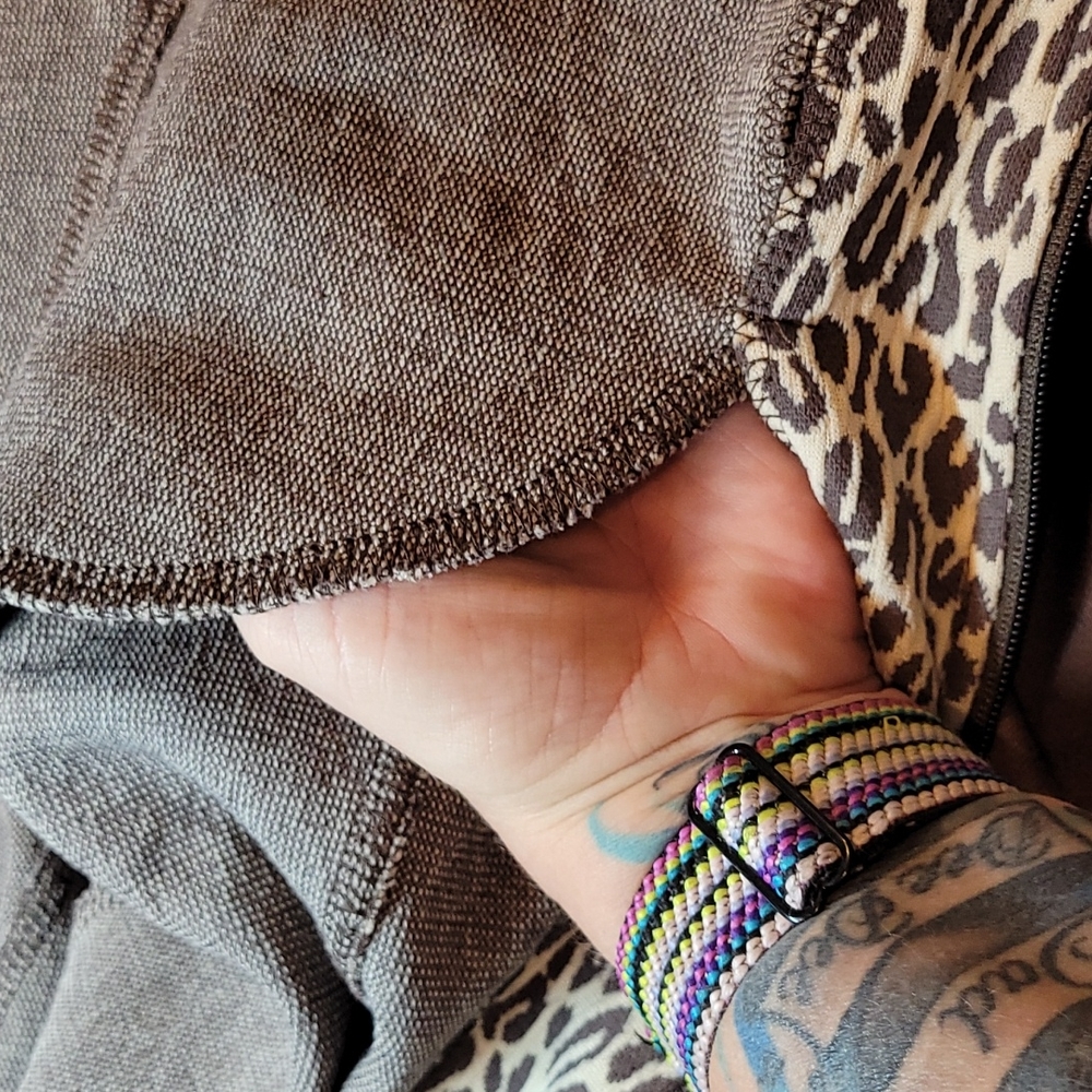 RAFAEL SPORT BROWN LEOPARD PRINT TWO PIECE JOGGING SUIT - Picture 8 of 16